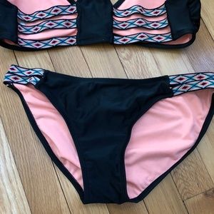 Xhilaration Black bikini bottom M